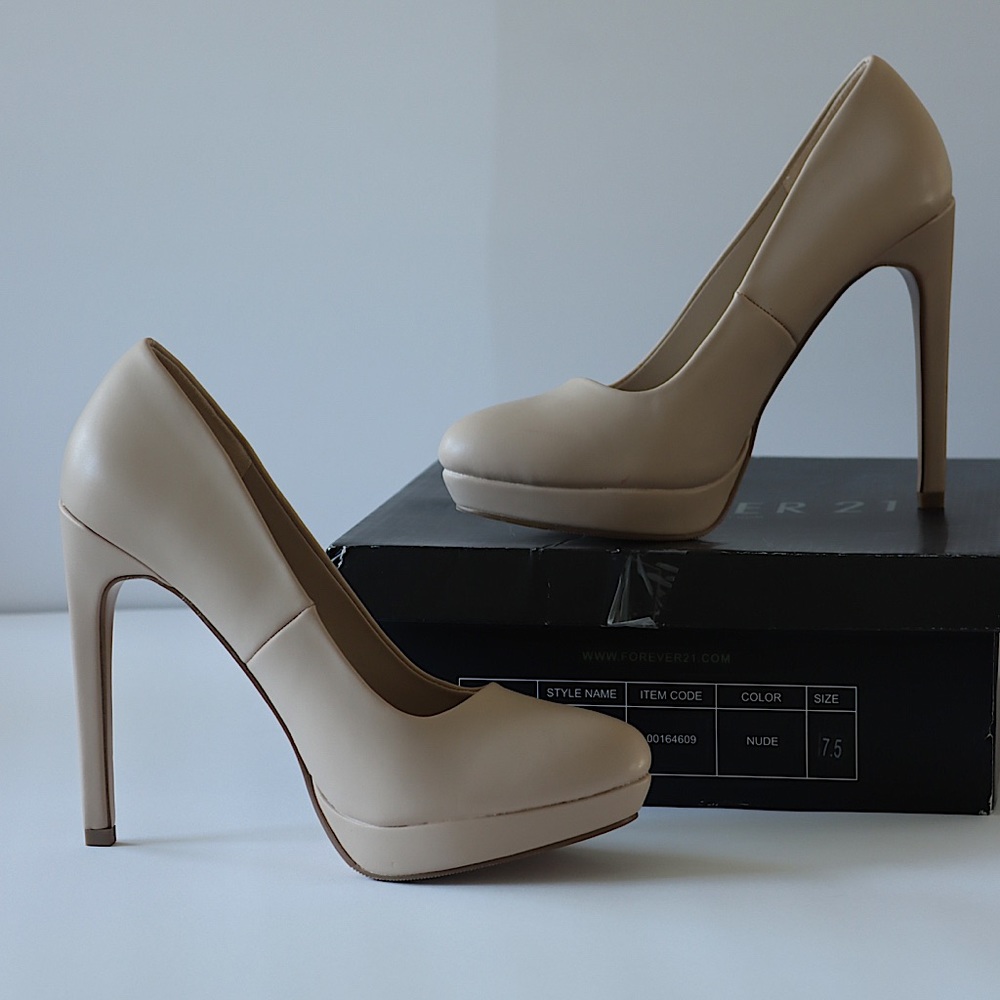 Nude shoes